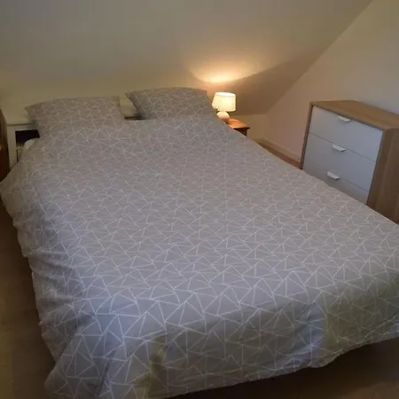 Holiday Cottage With 2 Bedrooms Denneville